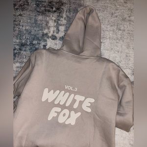 White Fox Hoodie XS/S